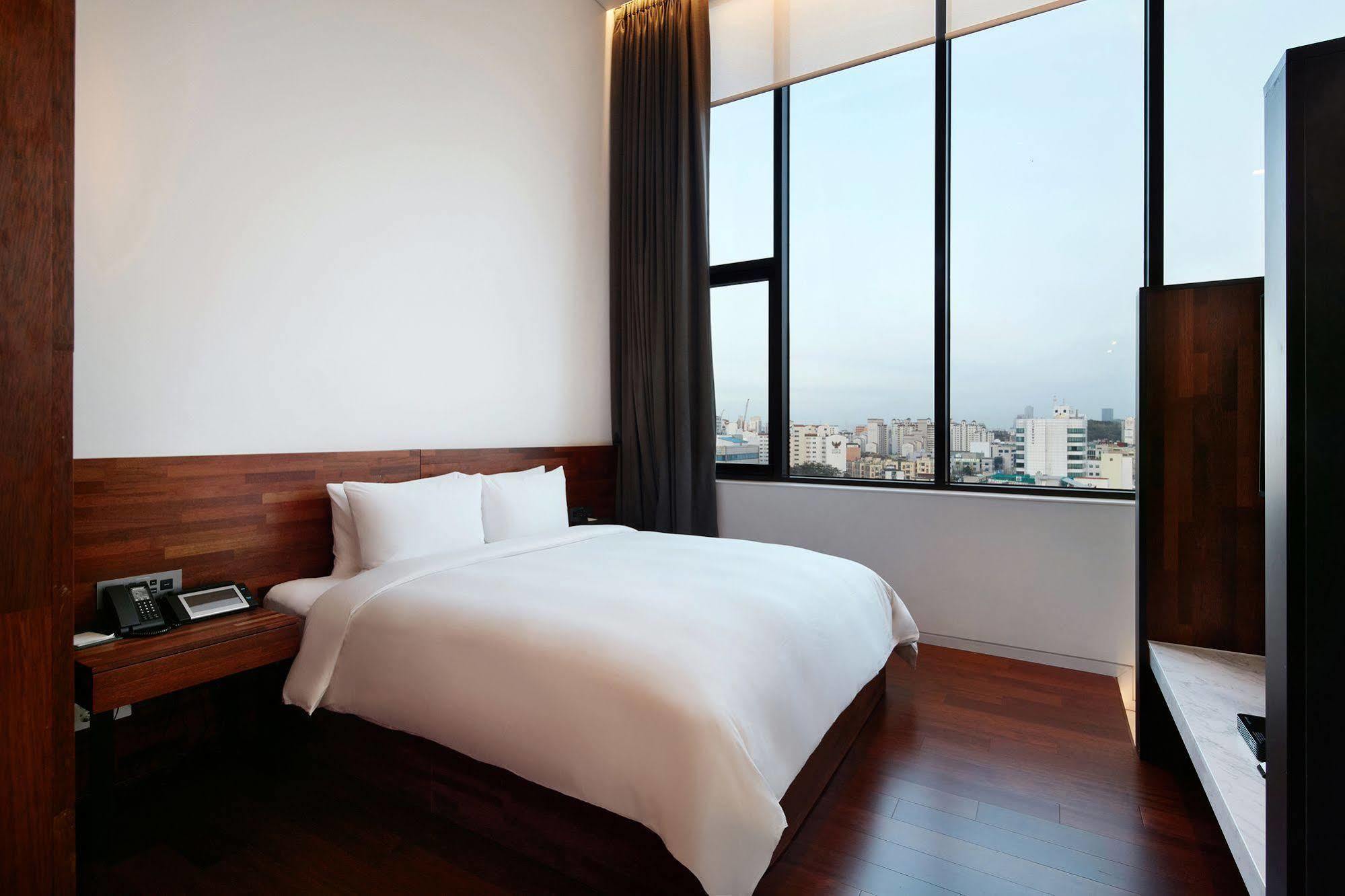 Standard Hotel Seul Zewnętrze zdjęcie